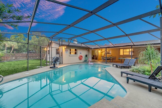 Building Photo - 2445 Keiser Ct