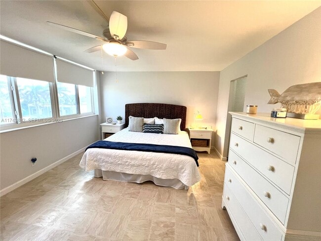 Building Photo - 125 S Ocean Ave