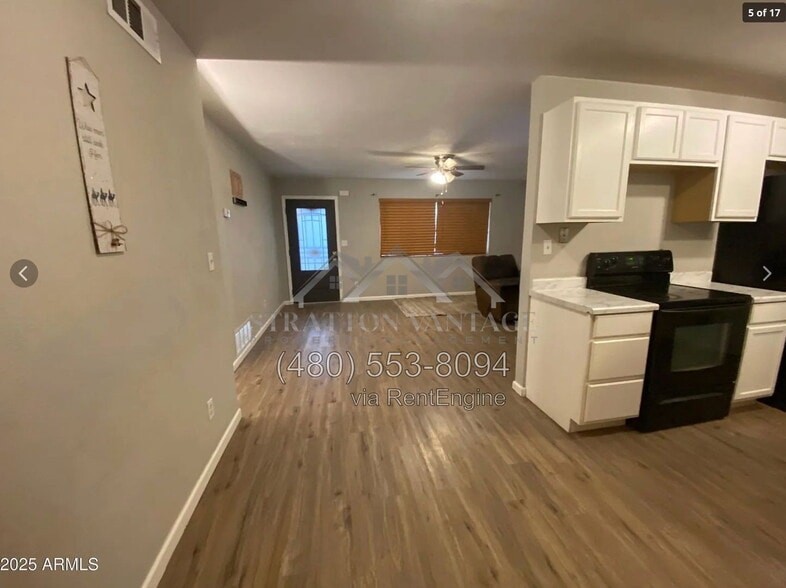 Building Photo - 314 W Phoenix Ave