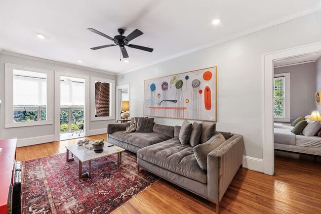 Building Photo - 500 Queens Rd