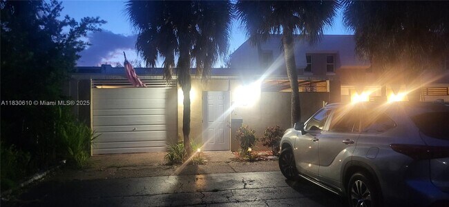 Building Photo - 7423 Big Cypress Dr