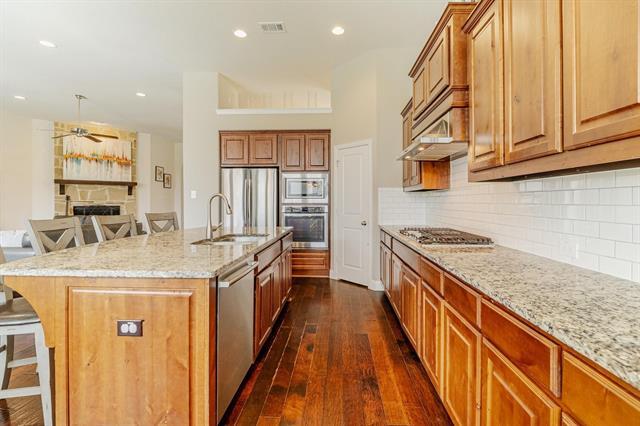 Building Photo - 1103 Somerset Cir
