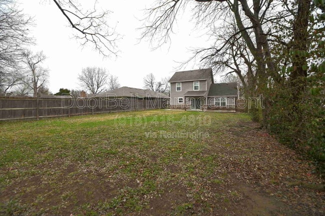 Building Photo - 512 S Haynie St