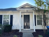 Building Photo - LOCATION - Close to everything Augusta. Updated townhome in West Wheeler Townhomes move in ready