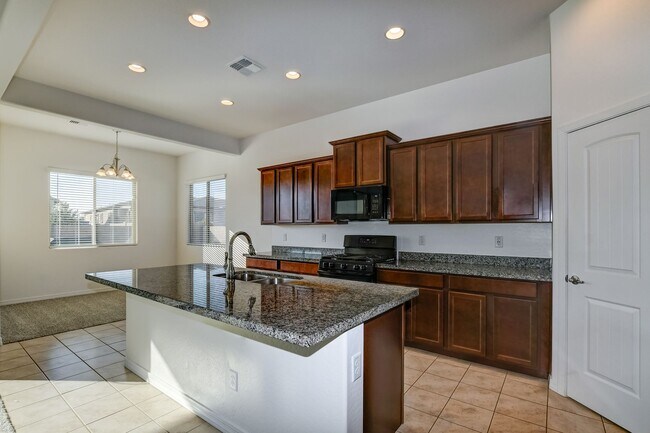 Building Photo - Home for rent in Prescott Valley!