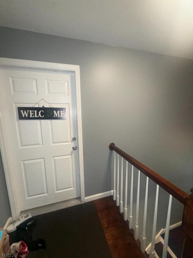 Building Photo - 524 Broadway