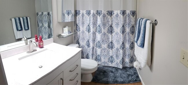 Building Photo - 772 Bird Bay Dr N