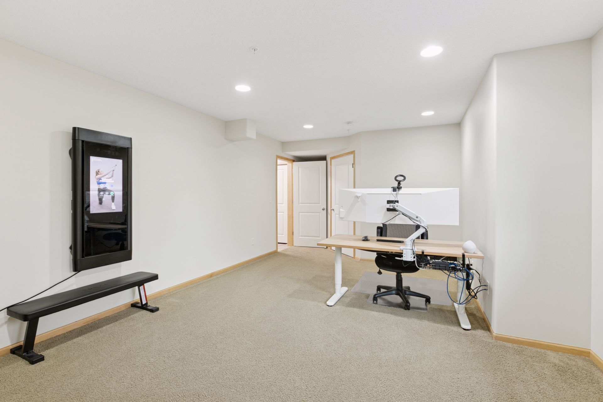 Building Photo - 10749 Falling Water Ln