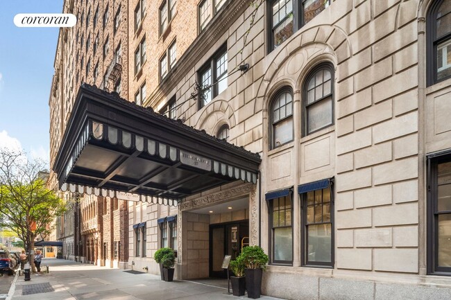 Building Photo - 27 W 72nd St