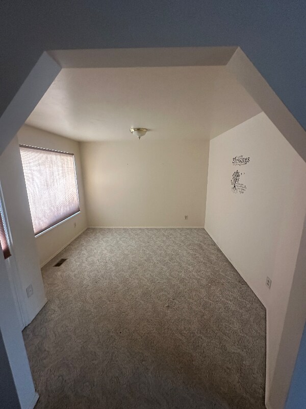 Building Photo - 13331 S Trestle Ln