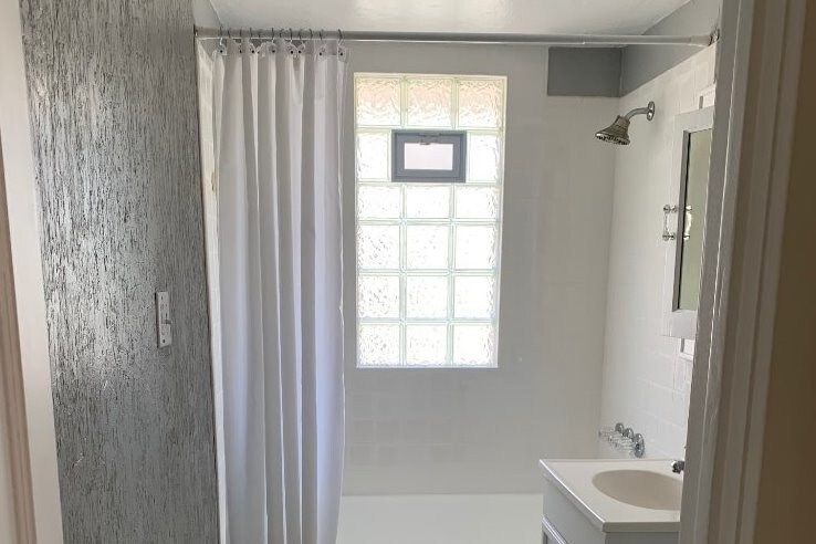 Building Photo - 2040 S 74th St