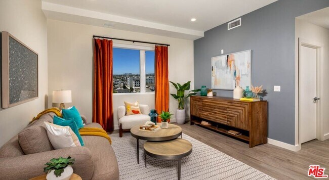 Building Photo - 10375 Washington Blvd