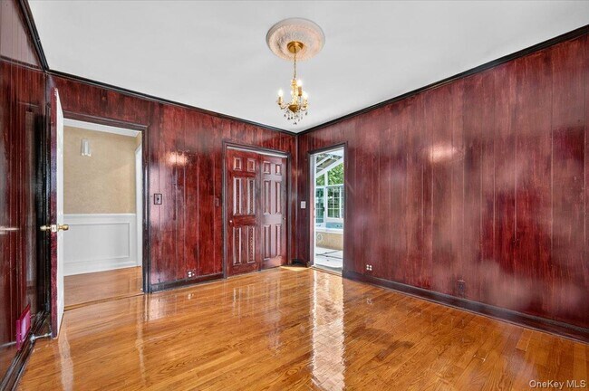 Building Photo - 1155 Webster Ave