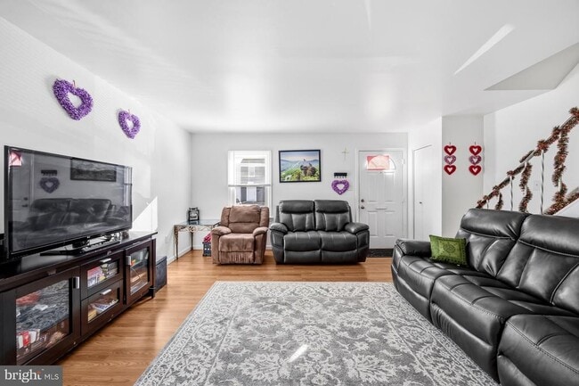 Building Photo - 9262 Byrd Dr