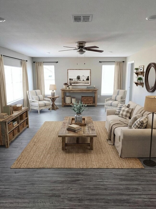 Building Photo - 3700 4th St