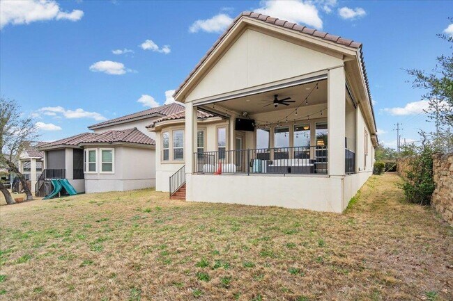 Building Photo - 11901 Deering Pl