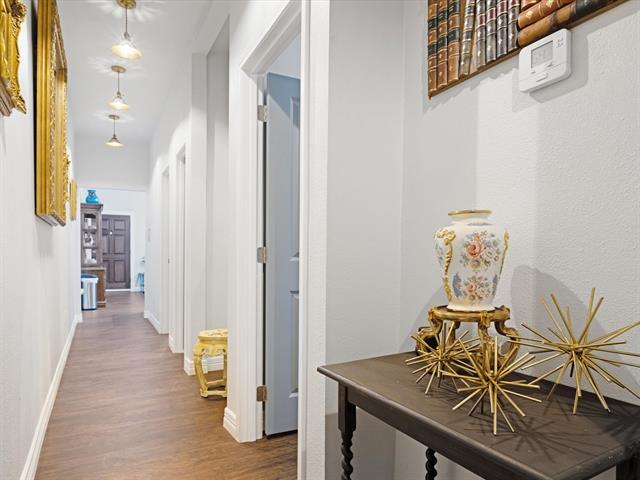 Building Photo - 222 N Cliff St