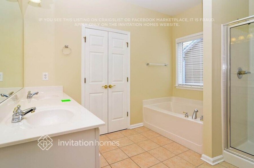 Building Photo - 3624 Silver Springs Way SW