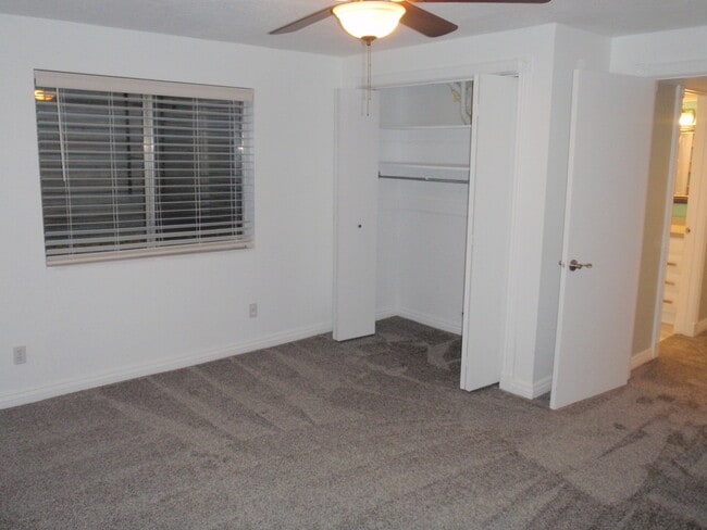 Building Photo - 6361 Clay Park Dr