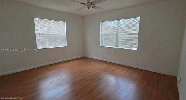 Building Photo - 5510 N Lakewood Cir
