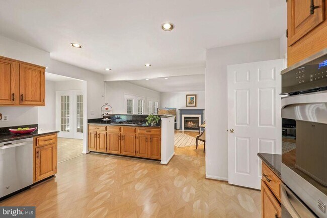 Building Photo - 14429 Stonebridge View Dr