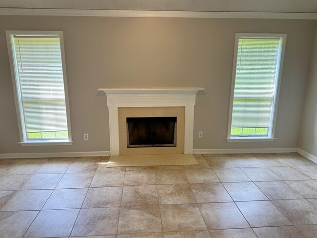 Building Photo - 9040 Pepper Hollow Ct