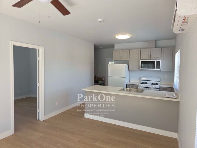 Building Photo - 2314 Willow Pass Rd