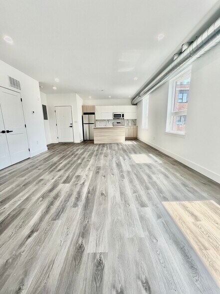 Primary Photo - 1843 Hartranft St