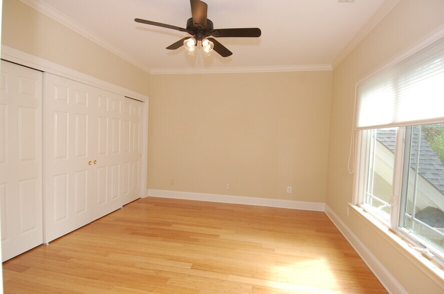 Bedroom 2 - 103 Withwyndle Ct