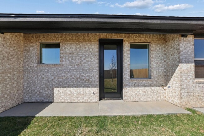 Building Photo - 10374 Tierra Santa Dr