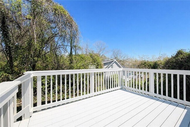 Building Photo - 2259 Sisk St NW