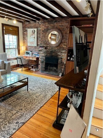 Primary Photo - 29 Myrtle St