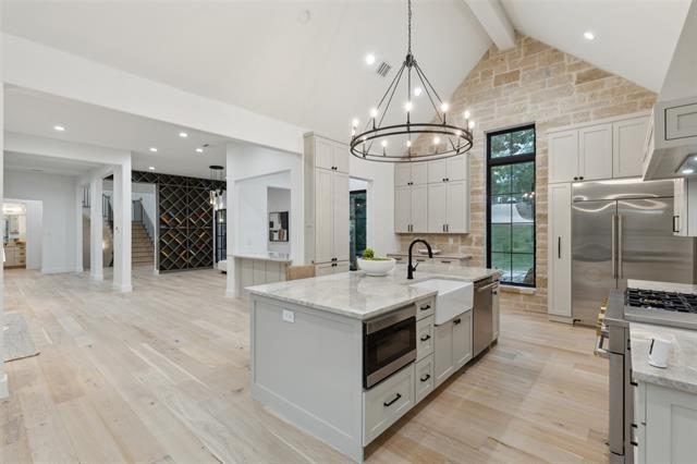Building Photo - 700 Cactus Rio Dr