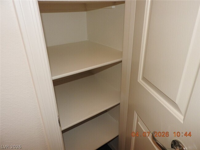 Building Photo - 9195 Briarthorne St