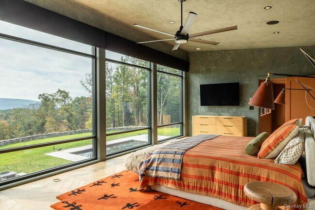 Building Photo - 72 Van Tine Rd