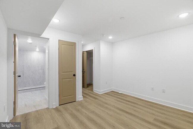Building Photo - 2534 N 11th St