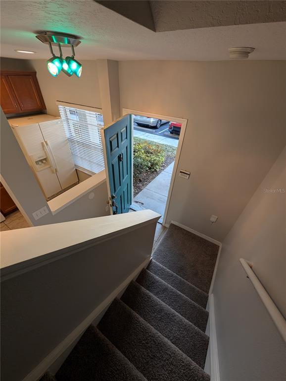 Building Photo - 9437 Flowering Cottonwood Rd