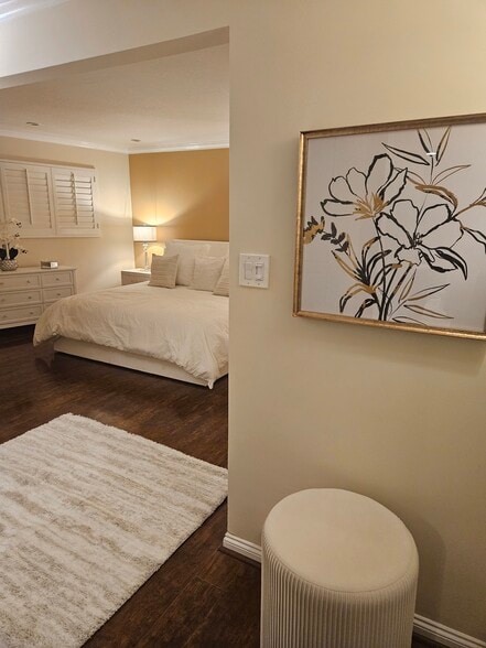 Master Entry Way View - 222 7th St