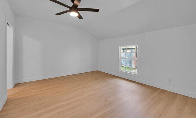 Building Photo - Newly remodeled 4BD 3BA Home in Waco