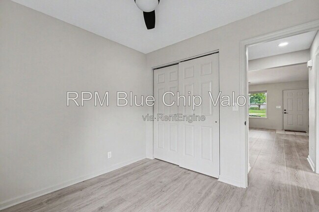 Building Photo - 5133 Cook Ave