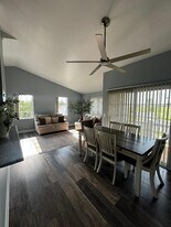 Building Photo - 224 Bertram Dr
