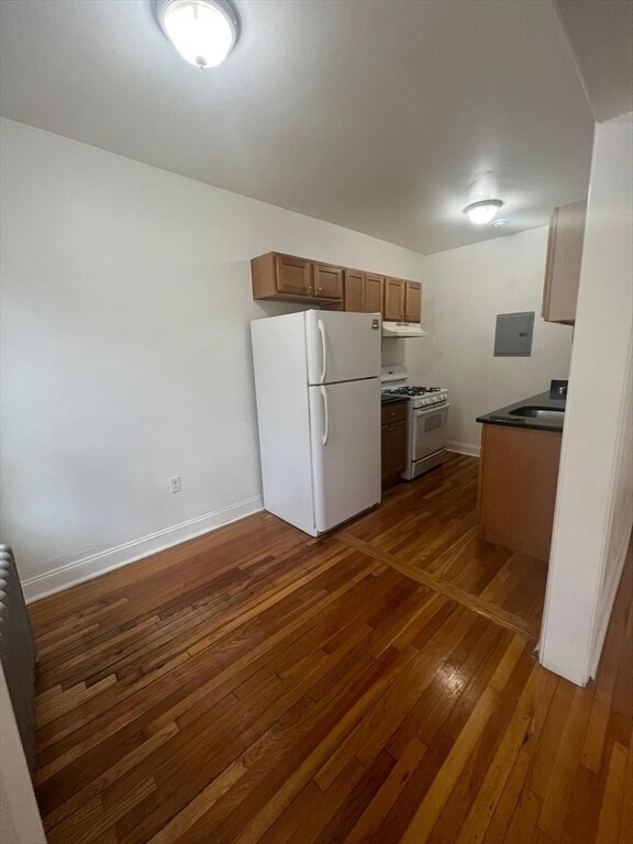 Building Photo - 20 Yeamans St