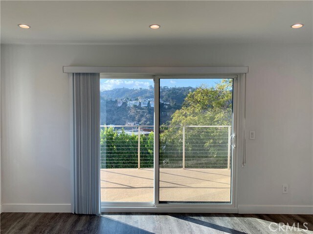 Building Photo - 7811 Electra Dr