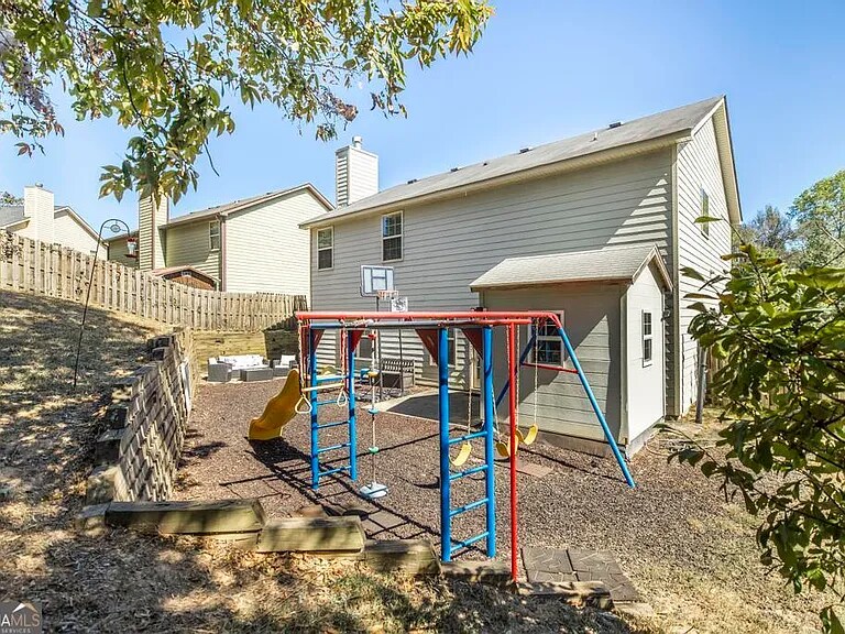 Building Photo - 118 Great Oak Way