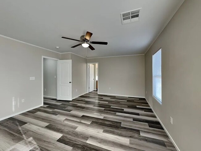 Building Photo - 4257 Olympic Point Dr