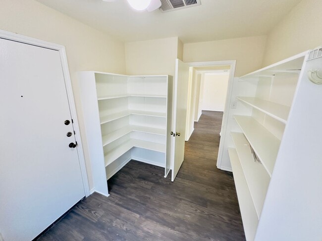 Building Photo - Spacious 4-Bedroom Home in Westwood – Leander ISD!