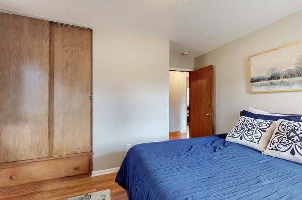 Building Photo - 1106 8th Ave SW