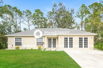 Building Photo - 3 Bedroom Pet-Friendly Home in NORTH PORT, FL with Main Street Renewal