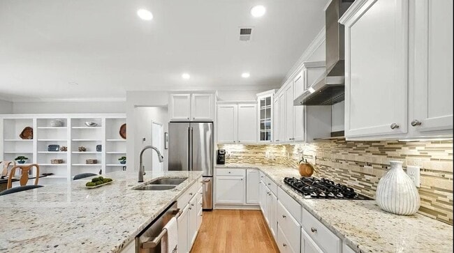 Building Photo - 10608 Old Ardrey Kell Rd