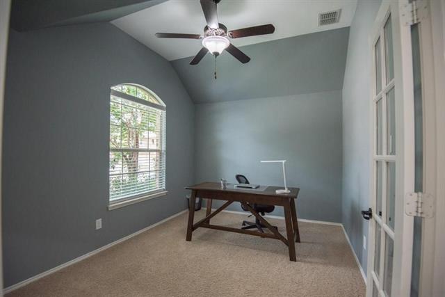 Building Photo - 809 Hardwood Dr